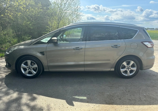 Ford S-Max cena 60900 przebieg: 136000, rok produkcji 2016 z Oleśnica małe 352